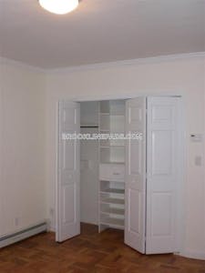 Brookline Apartment for rent 2 Bedrooms 1 Bath  Chestnut Hill - $3,810 No Fee