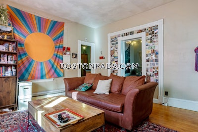 Allston 2 Beds 1 Bath Boston - $2,950