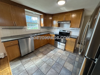 Woburn Apartment for rent 4 Bedrooms 1.5 Baths - $3,000