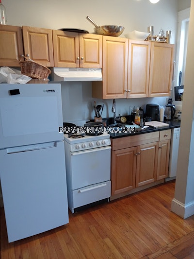 Allston Apartment for rent 3 Bedrooms 2 Baths Boston - $3,570