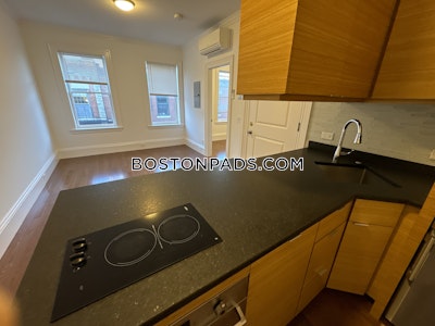 Beacon Hill Great 1 bed 1 bath available NOW on Myrtle St in Boston!  Boston - $2,700