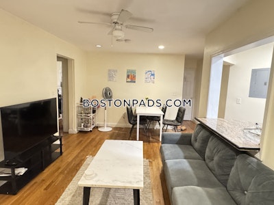 Brookline 4 Beds 2 Baths  Boston University - $6,100